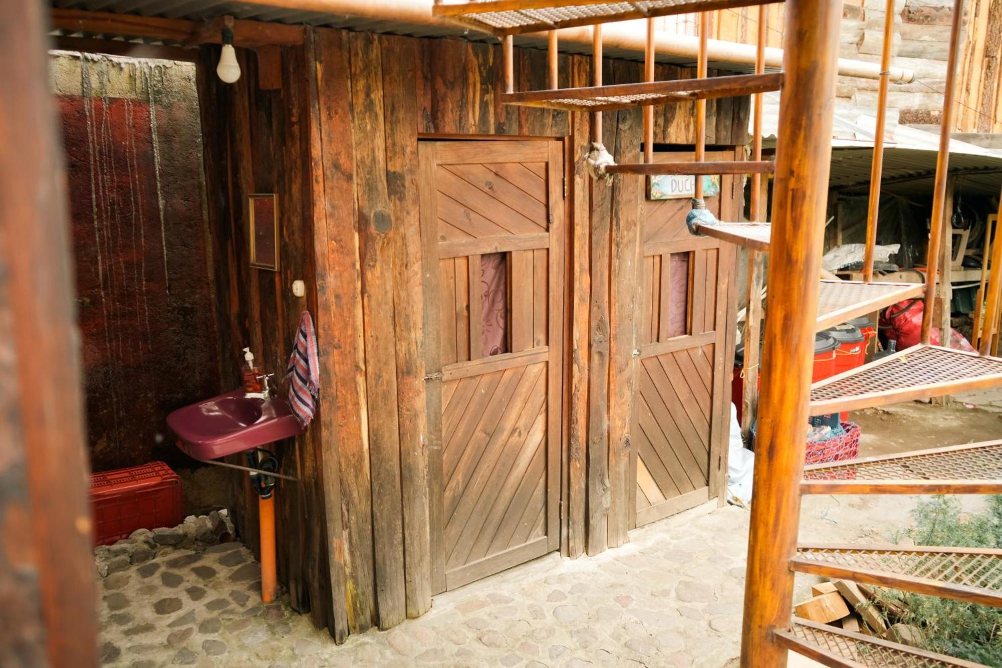 Hostel Casa Madera San Marcos La Laguna Exterior foto